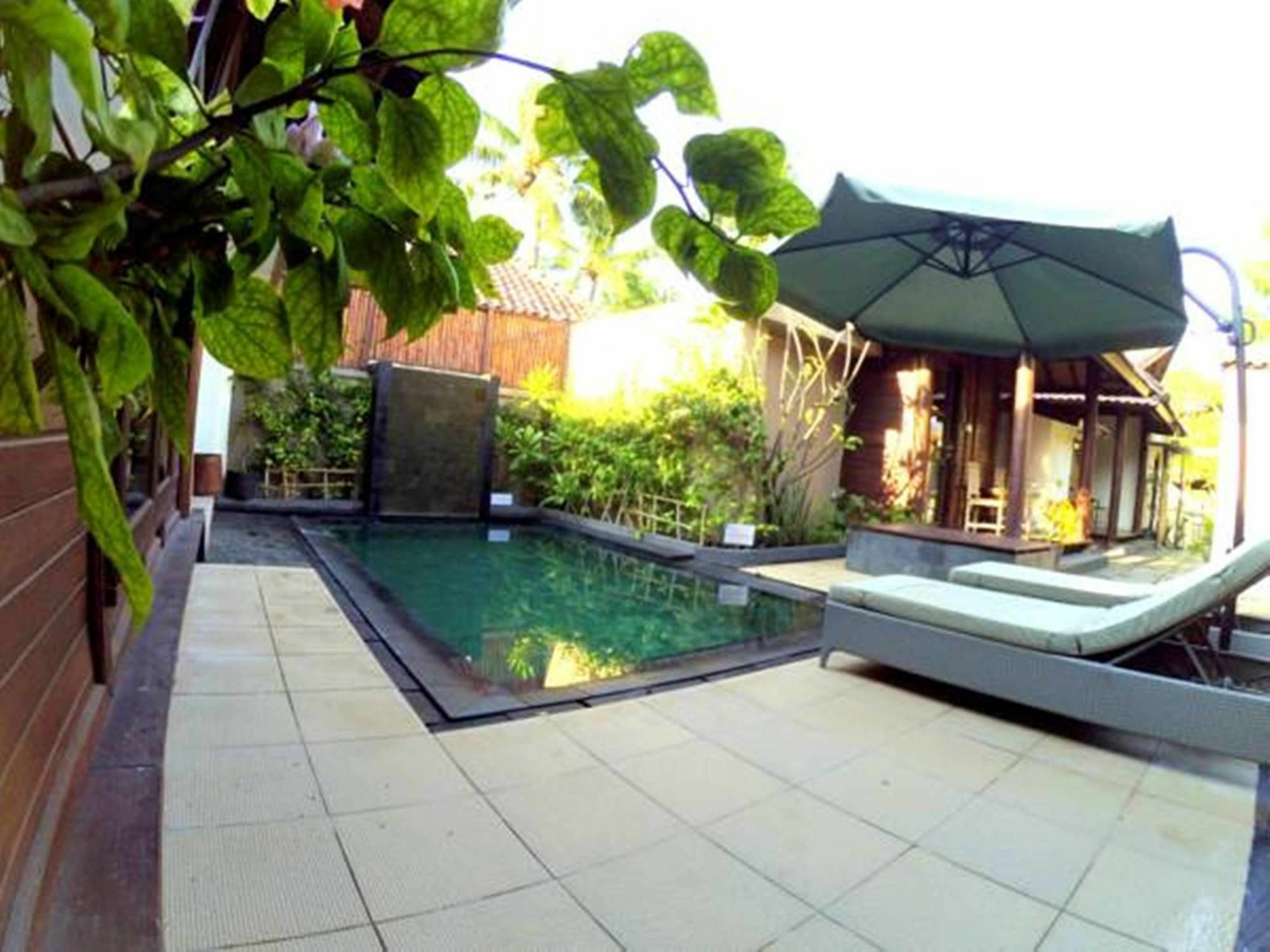 Drupadi Bungalows غيلي تراوانغان المظهر الخارجي الصورة